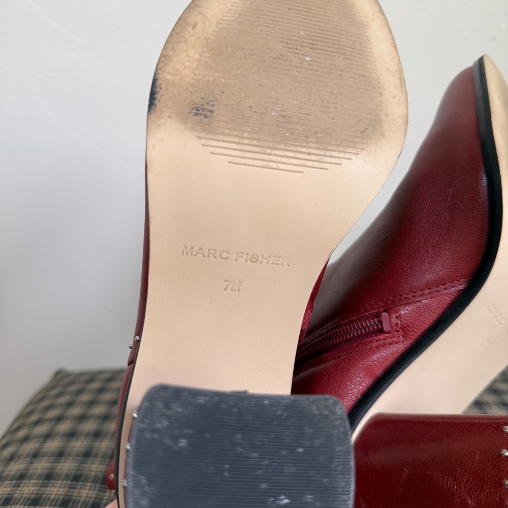 Marc Fisher Piazza Studded Red Leather Block Heel Ankle Boots Size 7M Red - Picture 7 of 8